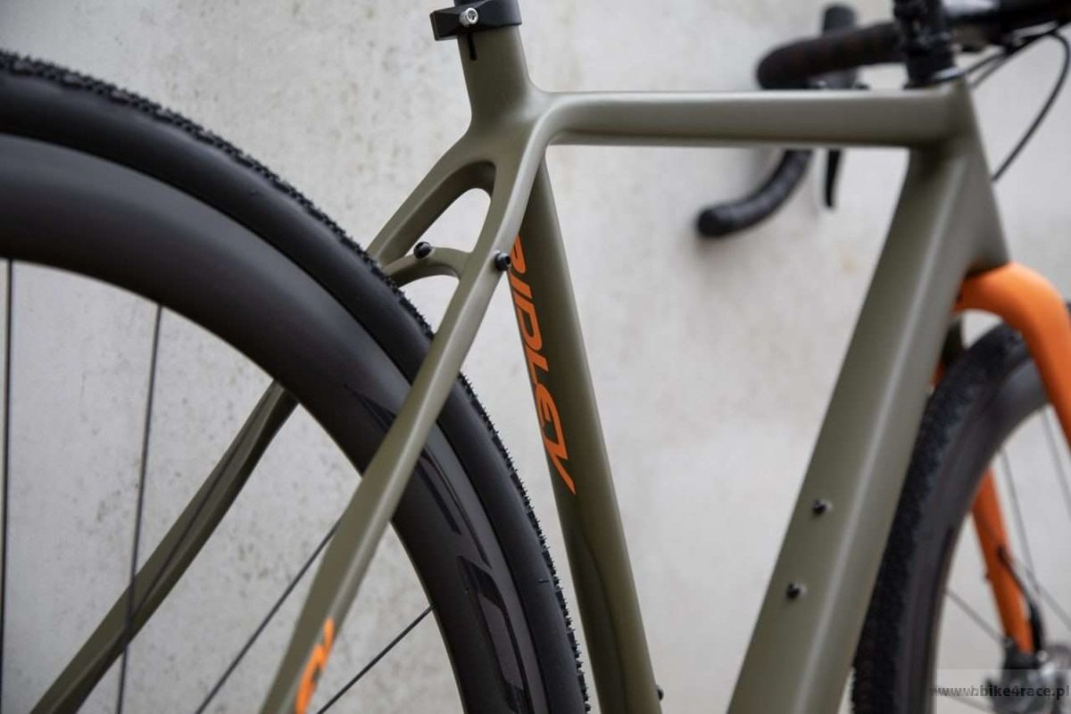 gravel framesets