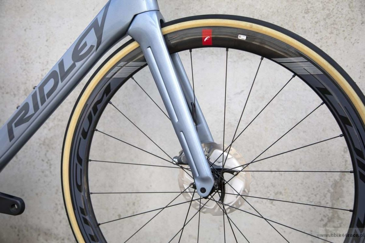 noah disc aero  ultegra
