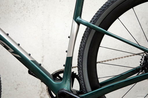 Gravel bicycle RIDLEY KANZO ADVENTURE 2.0 - GRX800 1x11s - color KAD-01As (Racing Green Metallic-Autumn Grey-Black)