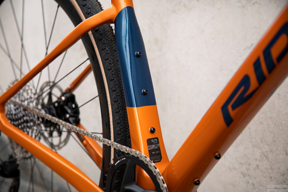 Gravel bicycle RIDLEY KANZO ADVENTURE 2.0 - GRX800 1x11s - color KAD-01Bs (Burnt Orange-Jeans Blue-Dark Yellow)