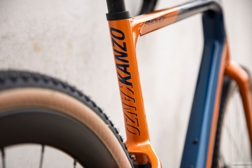 Gravel bicycle RIDLEY KANZO ADVENTURE 2.0 - GRX800 1x11s - color KAD-01Bs (Burnt Orange-Jeans Blue-Dark Yellow)