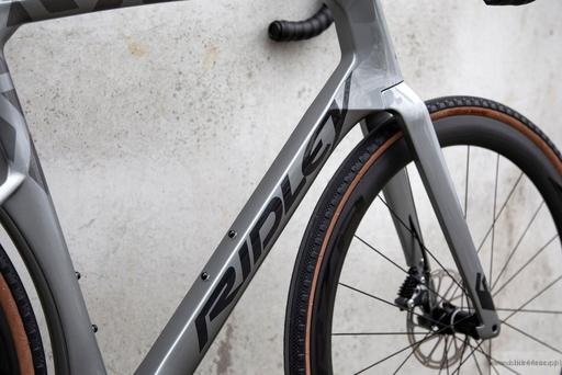 Gravel bicycle RIDLEY KANZO FAST - GRX800 1x11s - color KAF-01Bs (Anthracite Metallic-Empress Grey Metallic)