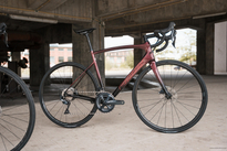 Road bicycle RIDLEY FENIX SL DISC - Ultegra 2x11s - color D1078As (Solaris Red-Black)