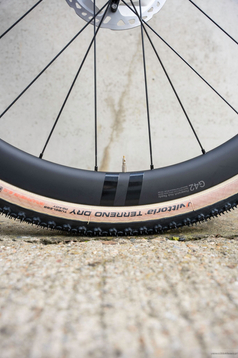 Rower gravel RIDLEY KANZO FAST - GRX800 Di2 Classified 1x11s - kolor D-1077R (Black-Rich Orange Metallic)