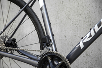 Rower szosowy RIDLEY FENIX DISC - Ultegra 2x11s - kolor FEN-01As (Arctic Grey Metallic-White- Battleship Grey)