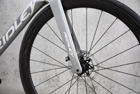 Rower szosowy RIDLEY NOAH FAST DISC - Ultegra Di2 2x12s - kolor NFD-03Bs (Black Metallic-Empress Grey Metallic-Pale Slate Grey)