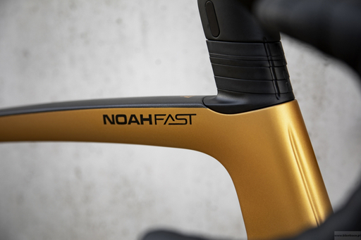 Road bicycle RIDLEY NOAH FAST DISC - 105 Di2 2x12s - color NFD-03Am (Black Metallic-Honey Gold Metallic)