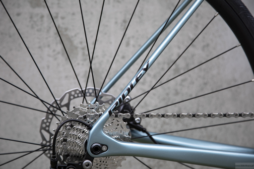 Road bicycle RIDLEY FENIX DISC - 105 Di2 2x12s - color FEN-01Cs (Venice Blue Metallic-Black Metallic-Empress Grey Metallic)