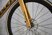 Rower szosowy RIDLEY NOAH FAST DISC - Ultegra Di2 2x12s - kolor NFD-03Am (Black Metallic-Honey Gold Metallic)